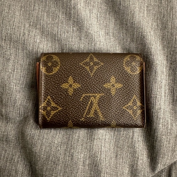 Authentic vintage Louis Vuitton mini wallet - Picture 2 of 5